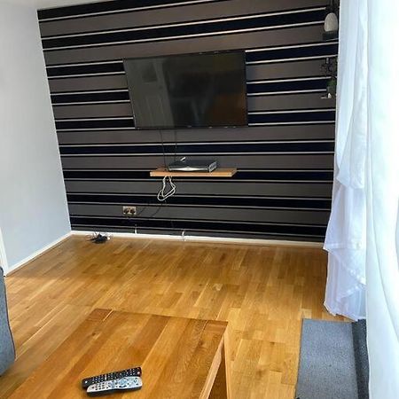 Garland Way 2 Bed House Sheffield Free Parking 5 Min From M1 Mosborough Exterior foto